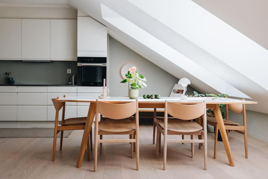 Beautiful Penthouse With An Ocean View In Bergen Lägenhet Exteriör bild