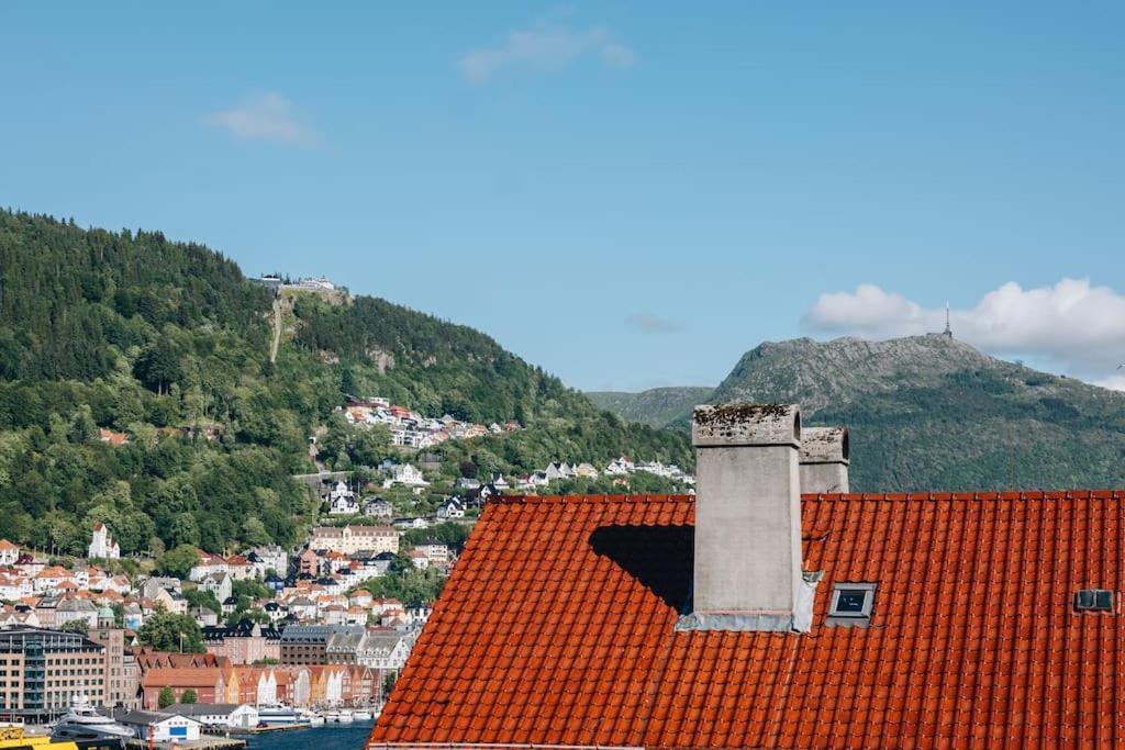 Beautiful Penthouse With An Ocean View In Bergen Lägenhet Exteriör bild